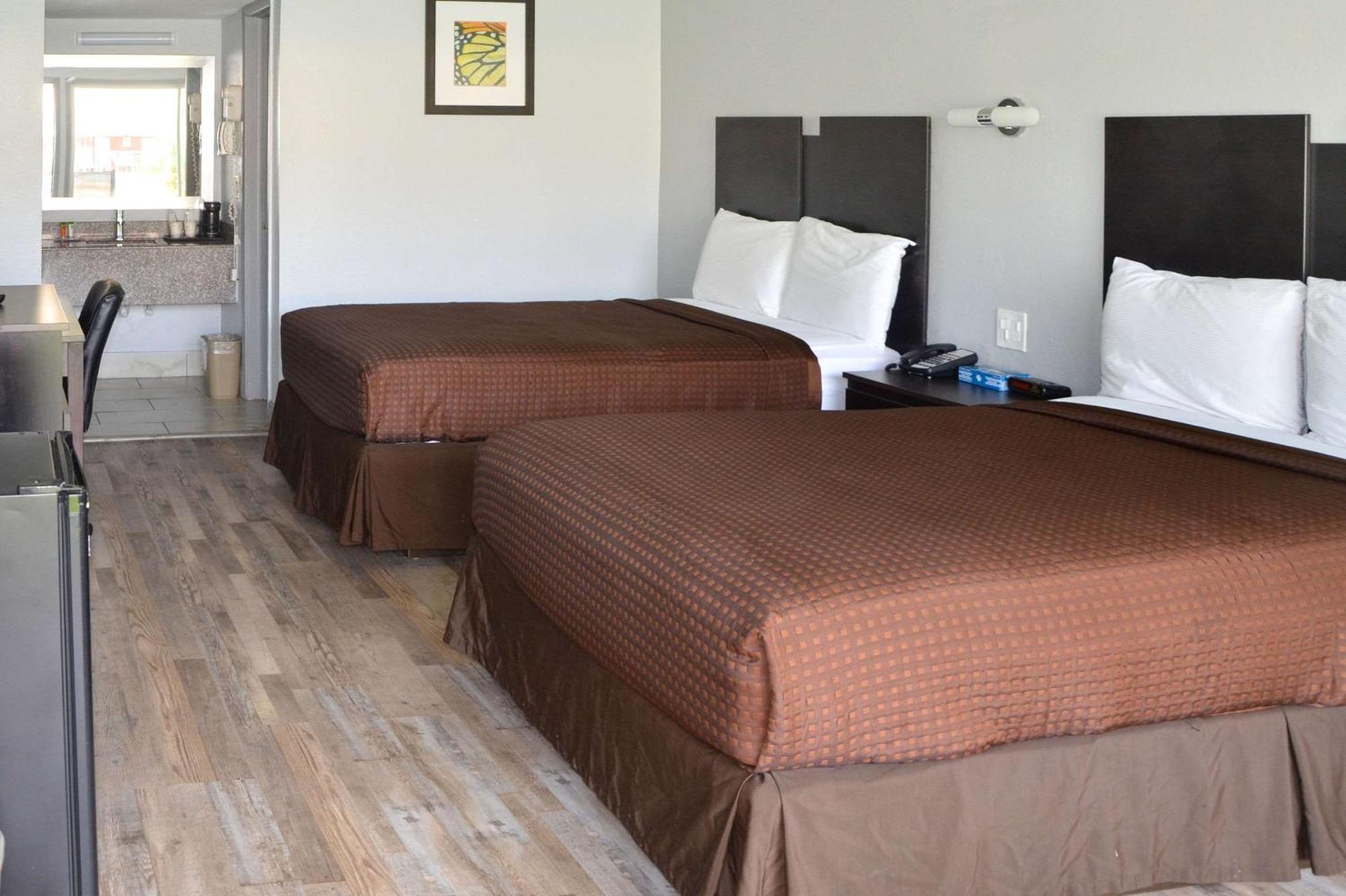 Rodeway Inn Sun City Center Kültér fotó